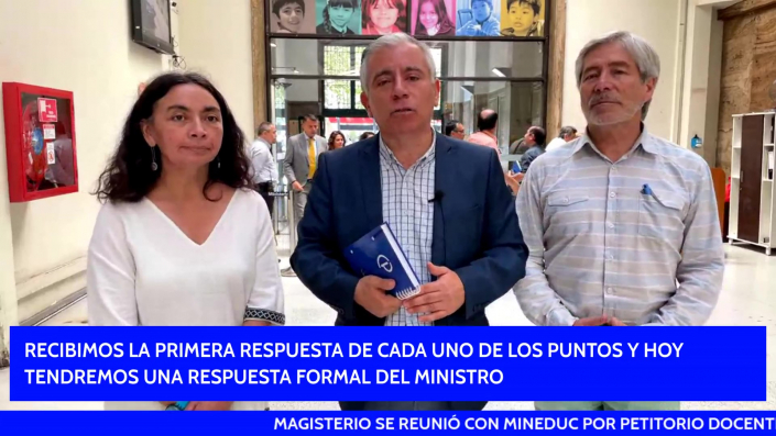 MAGISTERIO SE REUNIÓ CON MINEDUC POR PETITORIO DOCENTE_Moment