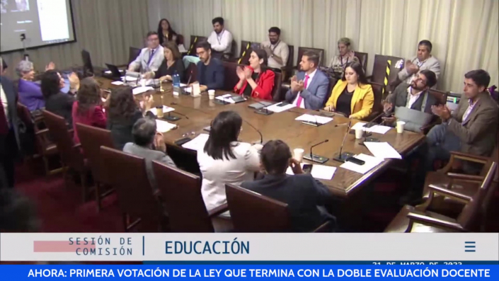 AHORA_ PRIMERA VOTACIÓN DE LA LEY QUE TERMINA CON LA DOBLE EVALUACIÓN DOCENTE_Moment