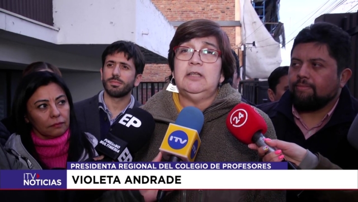 Alcalde y trabajadores de la educación firman acuerdo y levantan el paro – frame at 0m4s