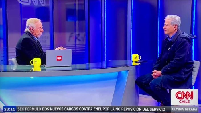 ENTREVISTA CNN 07 – frame at 0m36s